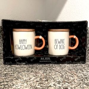New Rae Dunn Halloween mugs with wooden lid